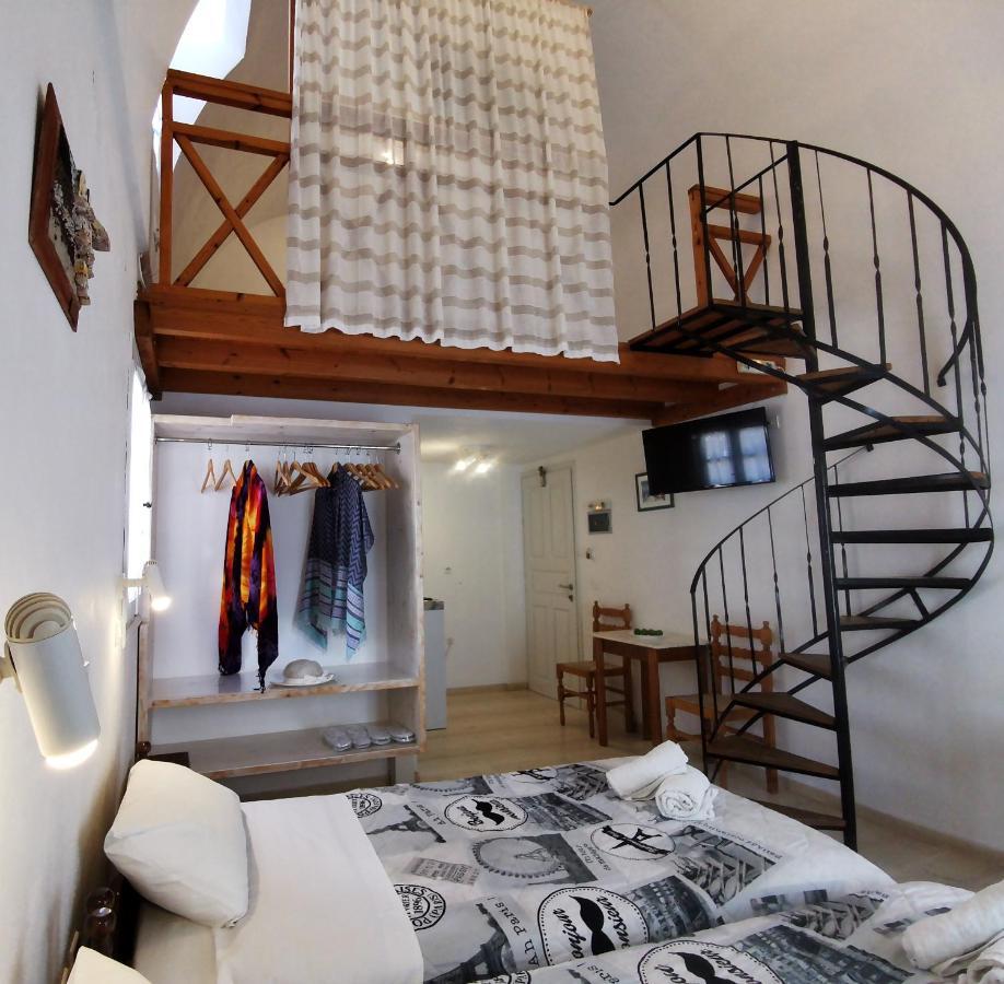 Aretousa Villas Perissa  Exterior photo