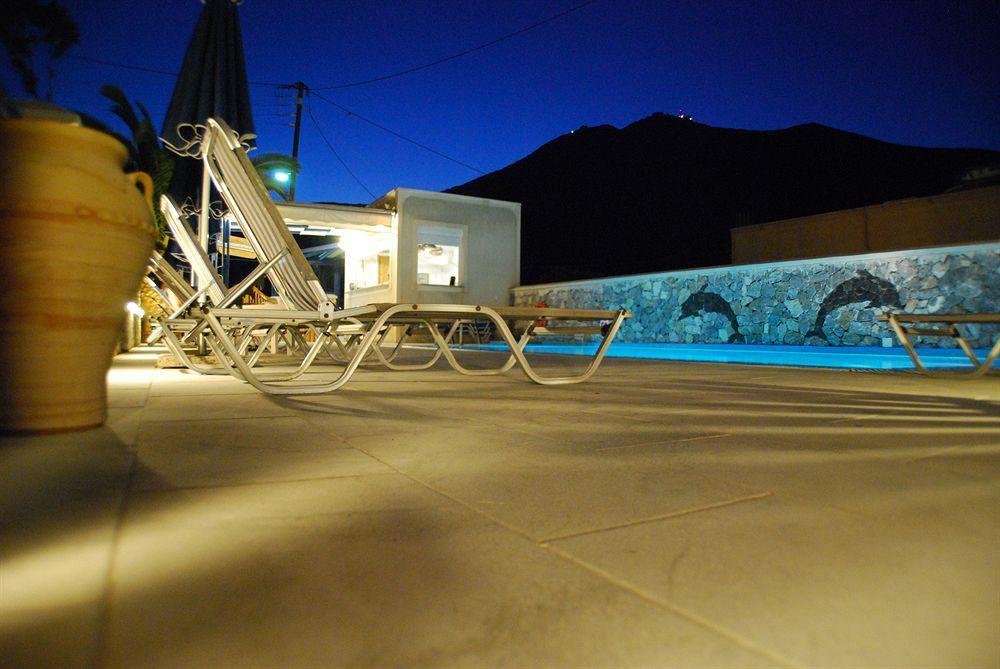 Aretousa Villas Perissa  Exterior photo