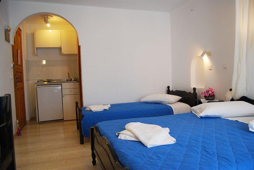 Aretousa Villas Perissa  Exterior photo