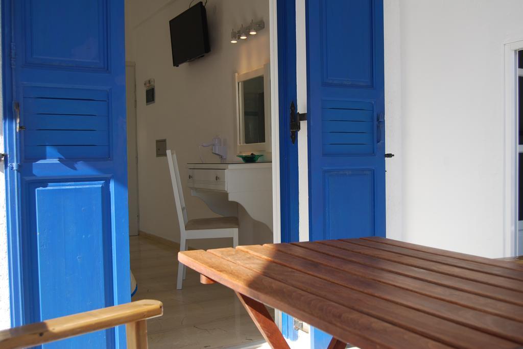 Aretousa Villas Perissa  Exterior photo