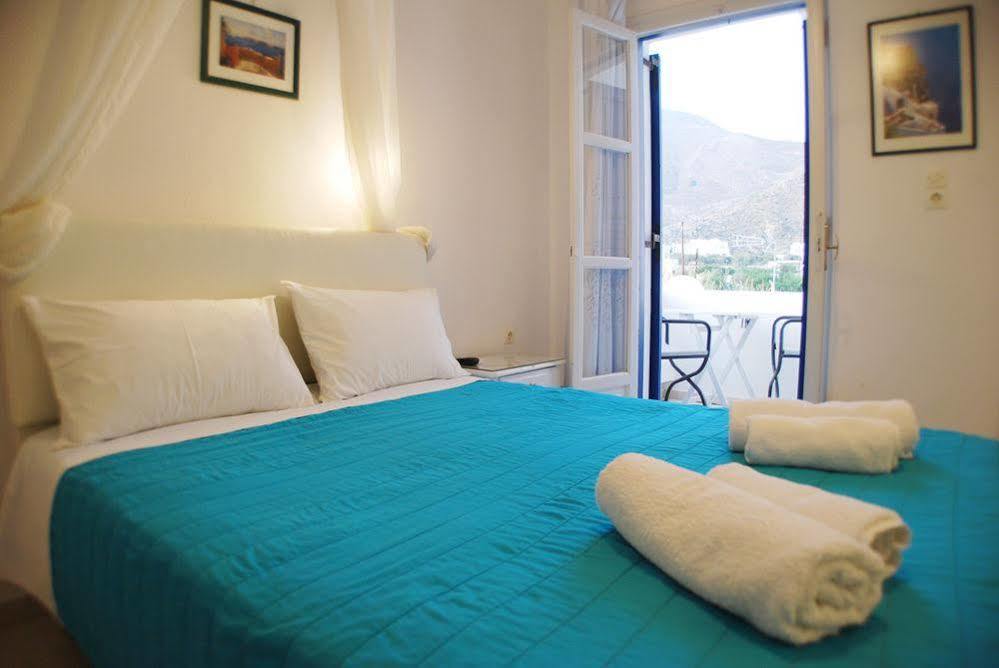 Aretousa Villas Perissa  Exterior photo