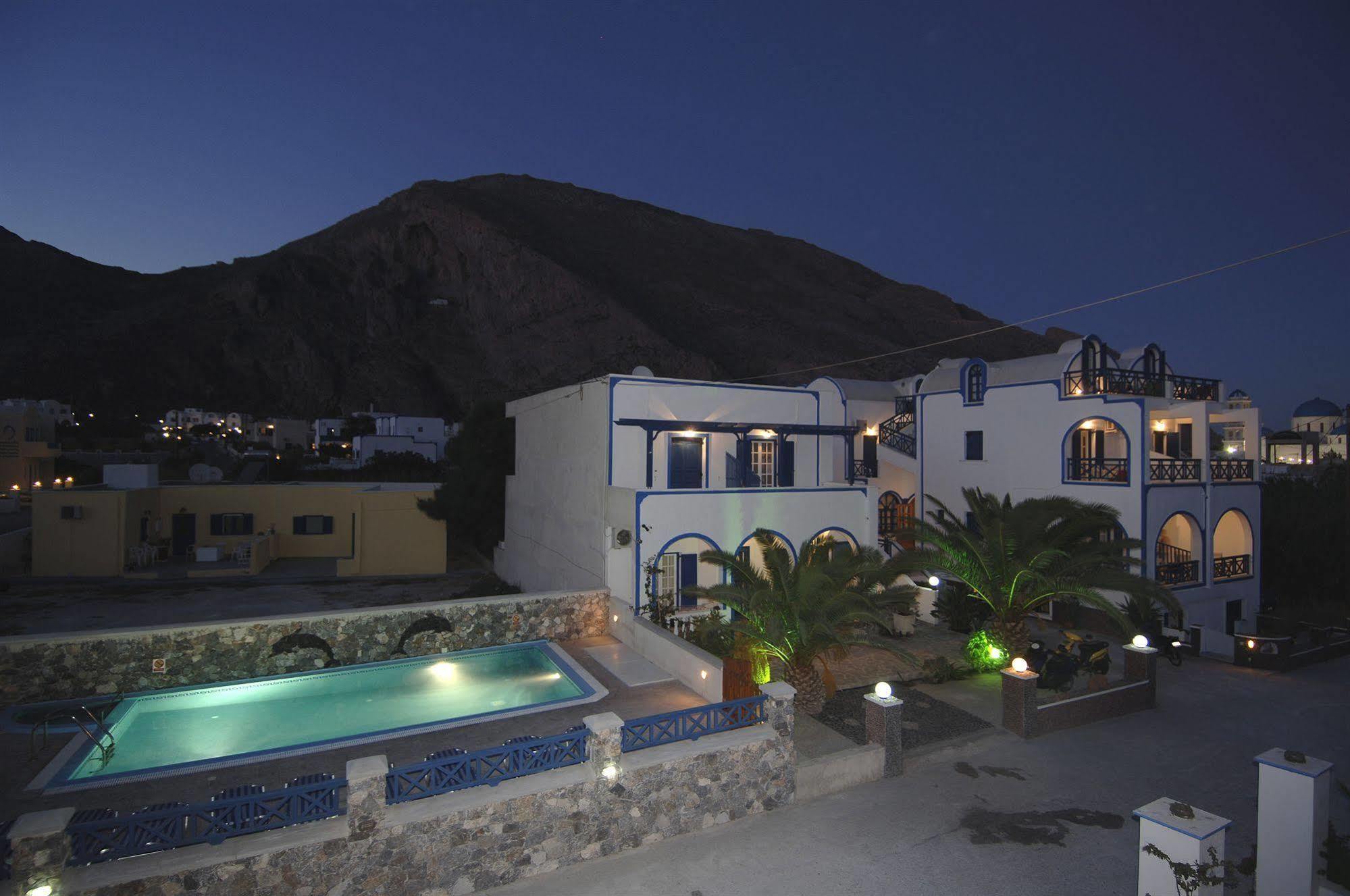 Aretousa Villas Perissa  Exterior photo