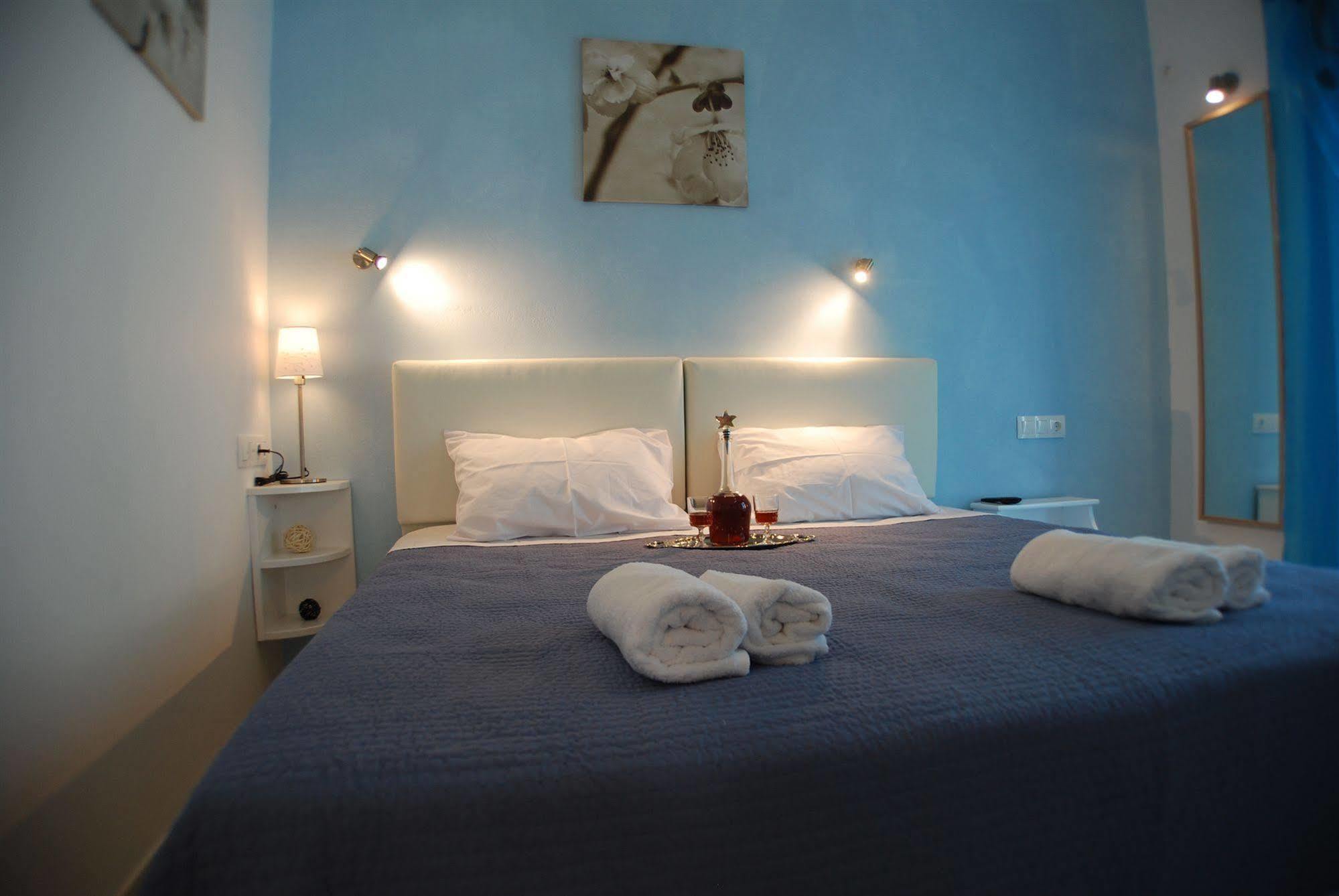 Aretousa Villas Perissa  Exterior photo