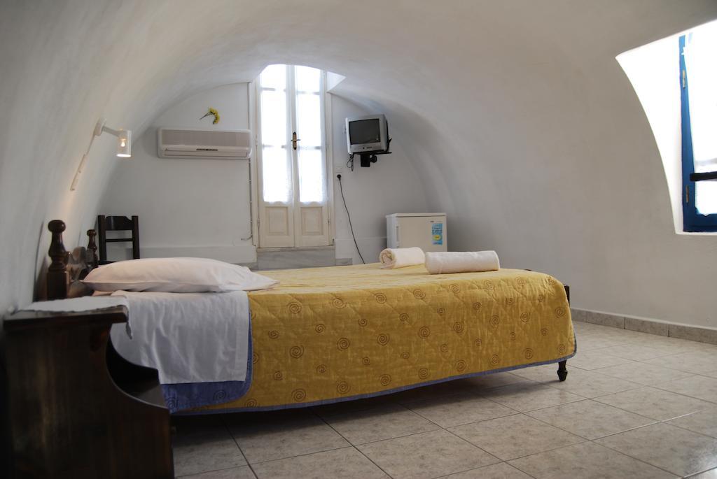 Aretousa Villas Perissa  Exterior photo